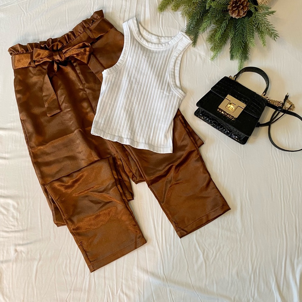 BRAND NEW Brown Belted Paperbag Pants